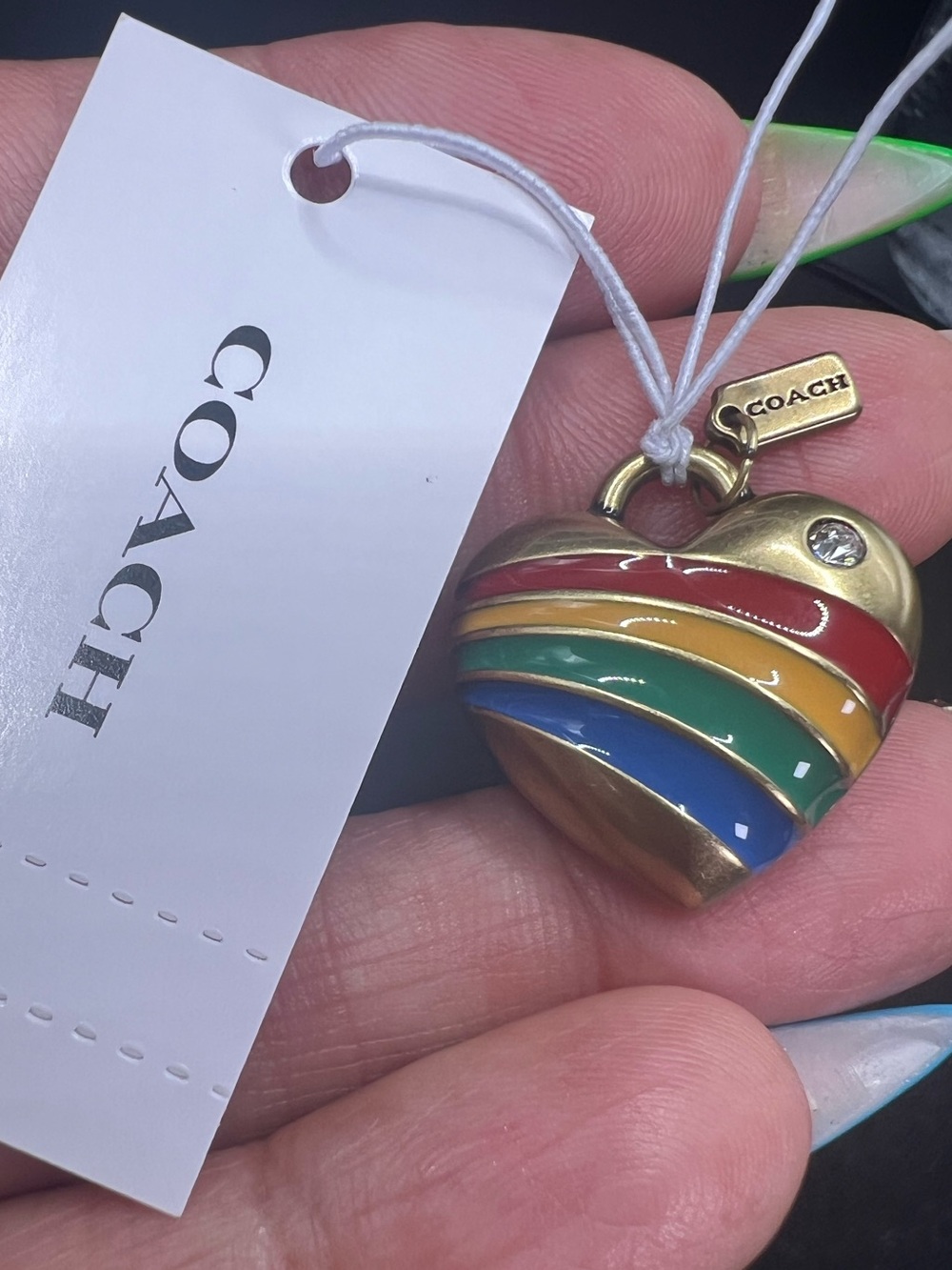 COACH Rainbow Heart Shoelace Charm NWT Sneaker Accessory Gold Brass - Picture 4 of 9